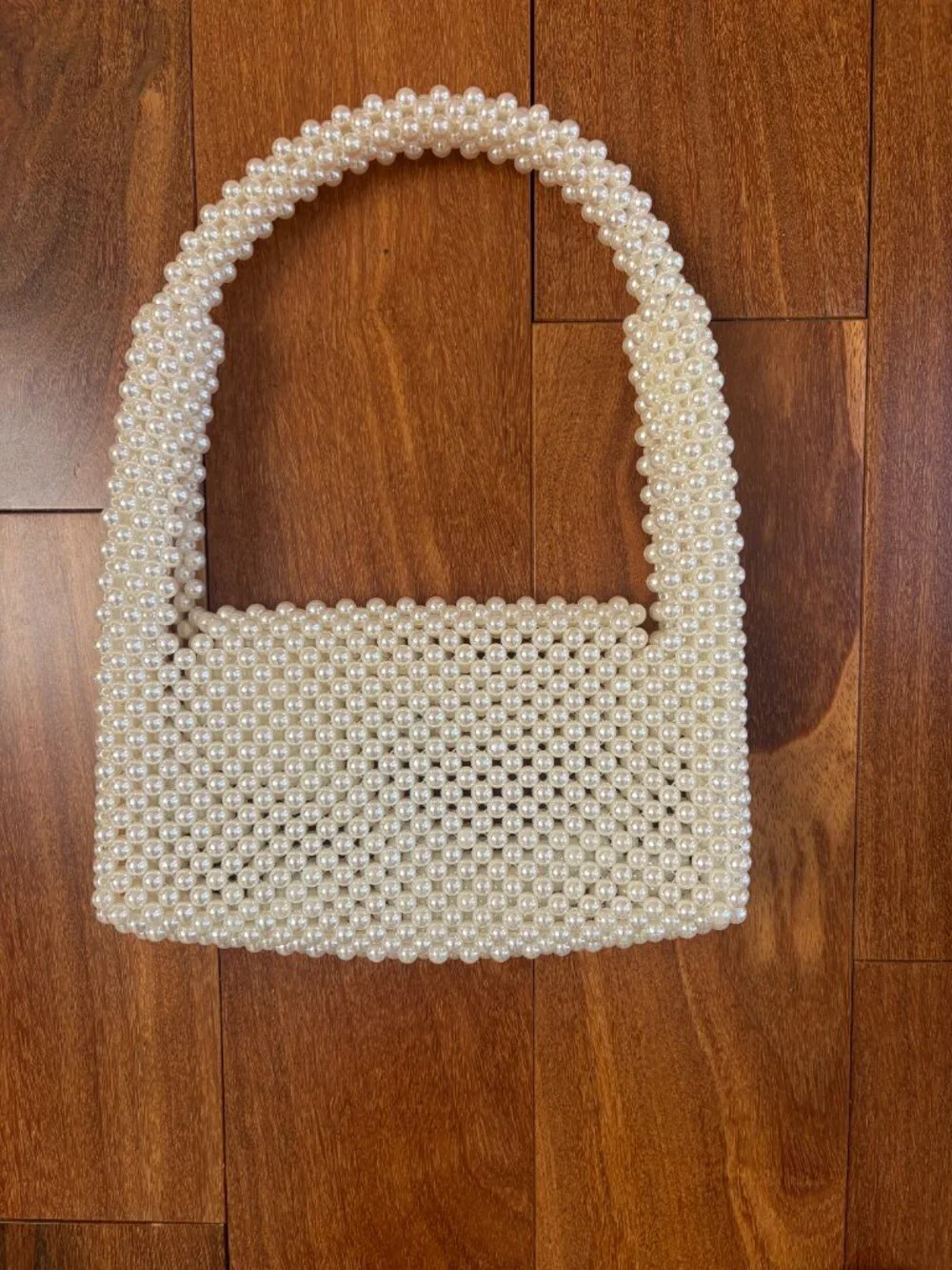 Elegant white faux pearl beaded handbag